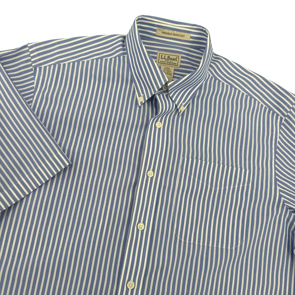 LL Bean Mens Medium Tall Blue White Striped Short Sleeve Button Down Shirt 539